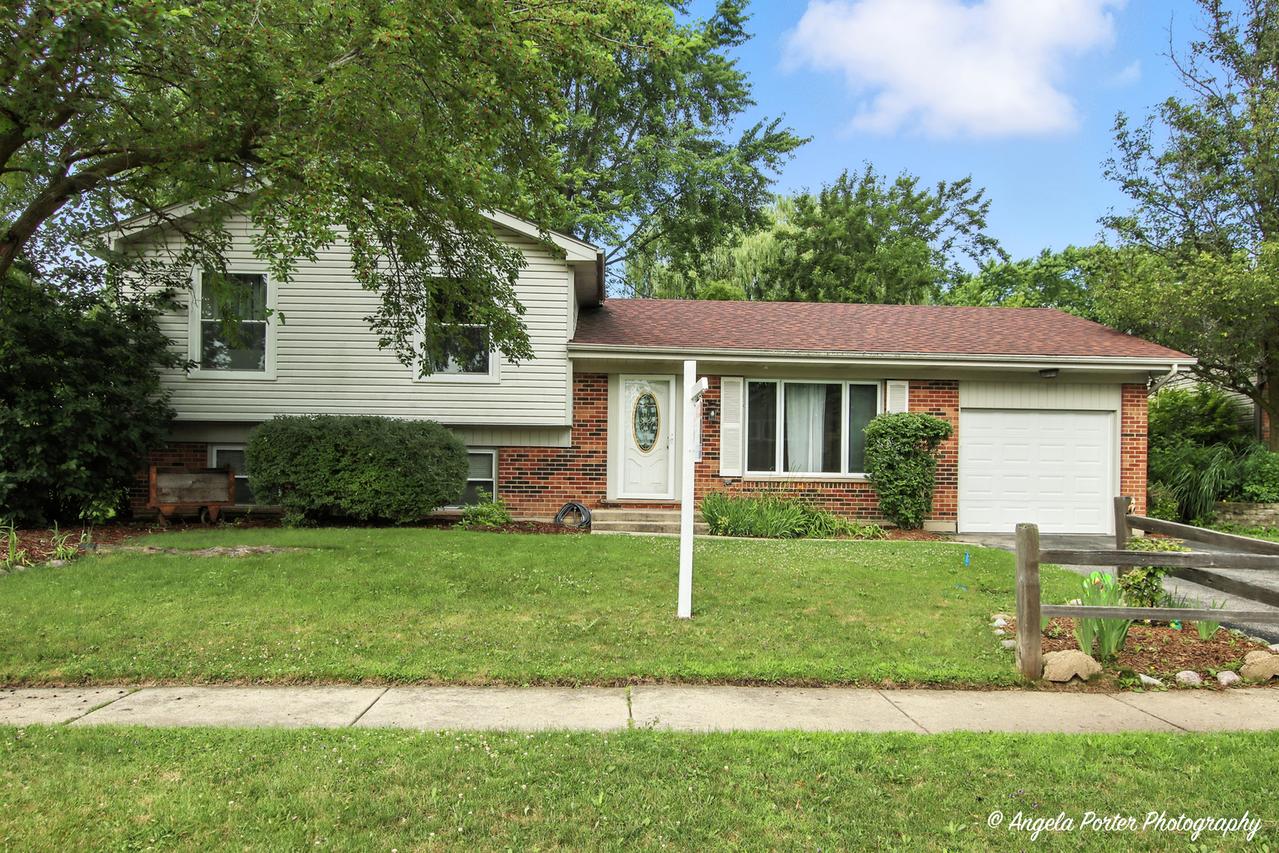 1066 Partridge Ln., Lake Zurich, IL 60047