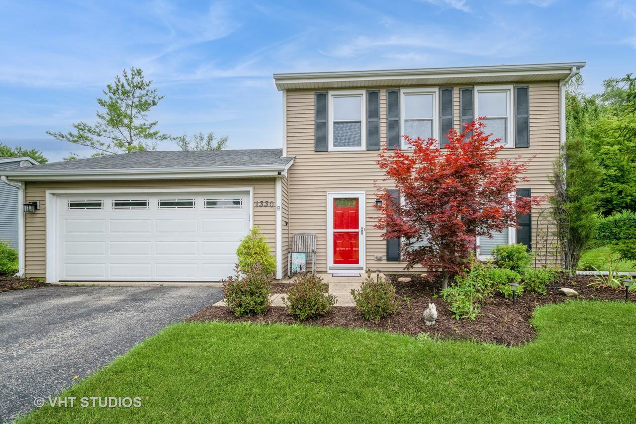 1330 N Parkview Ter., Algonquin, IL 60102