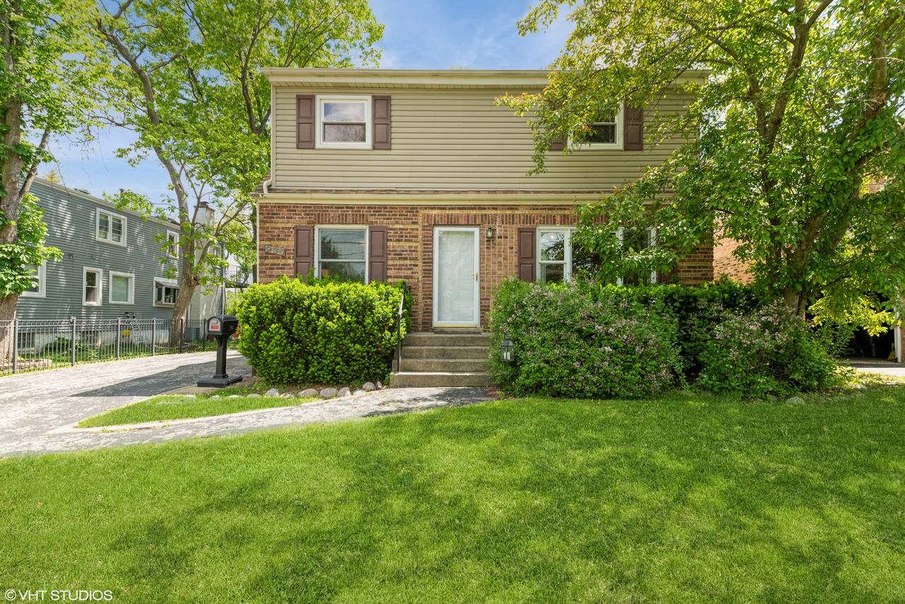 235 S Warrington Rd., Des Plaines, IL 60016