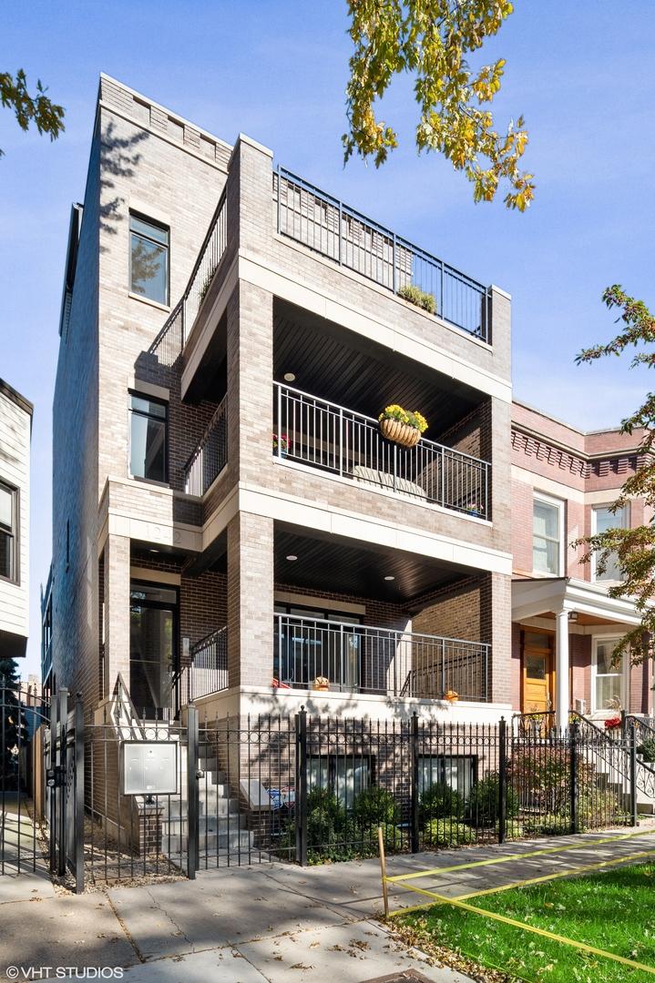 1242 W Grace St. #3, Chicago, IL 60613