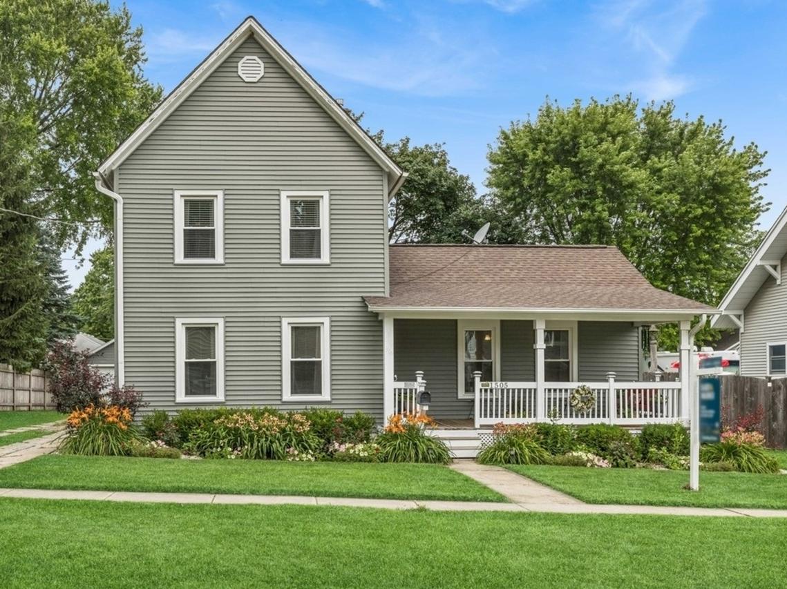 1505 Court St., Mchenry, IL 60050
