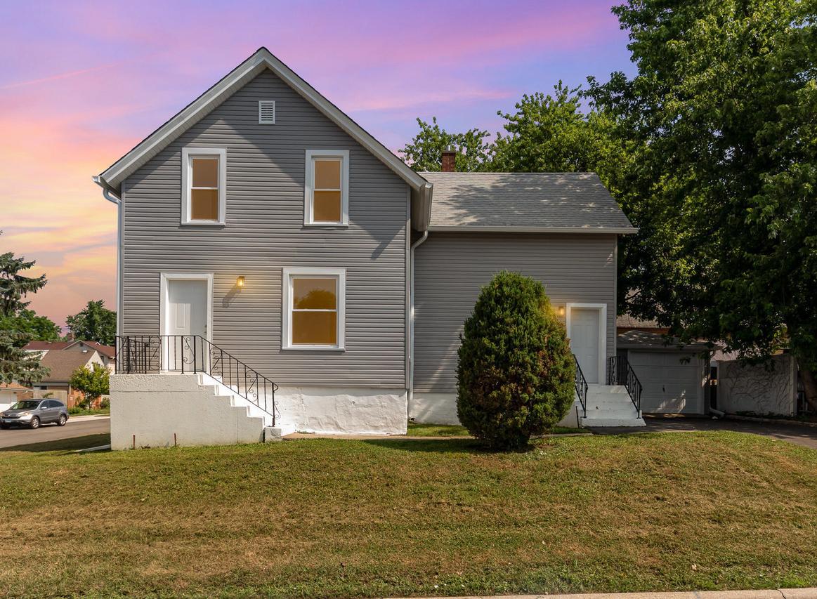 2824 Union St., Blue Island, IL 60406