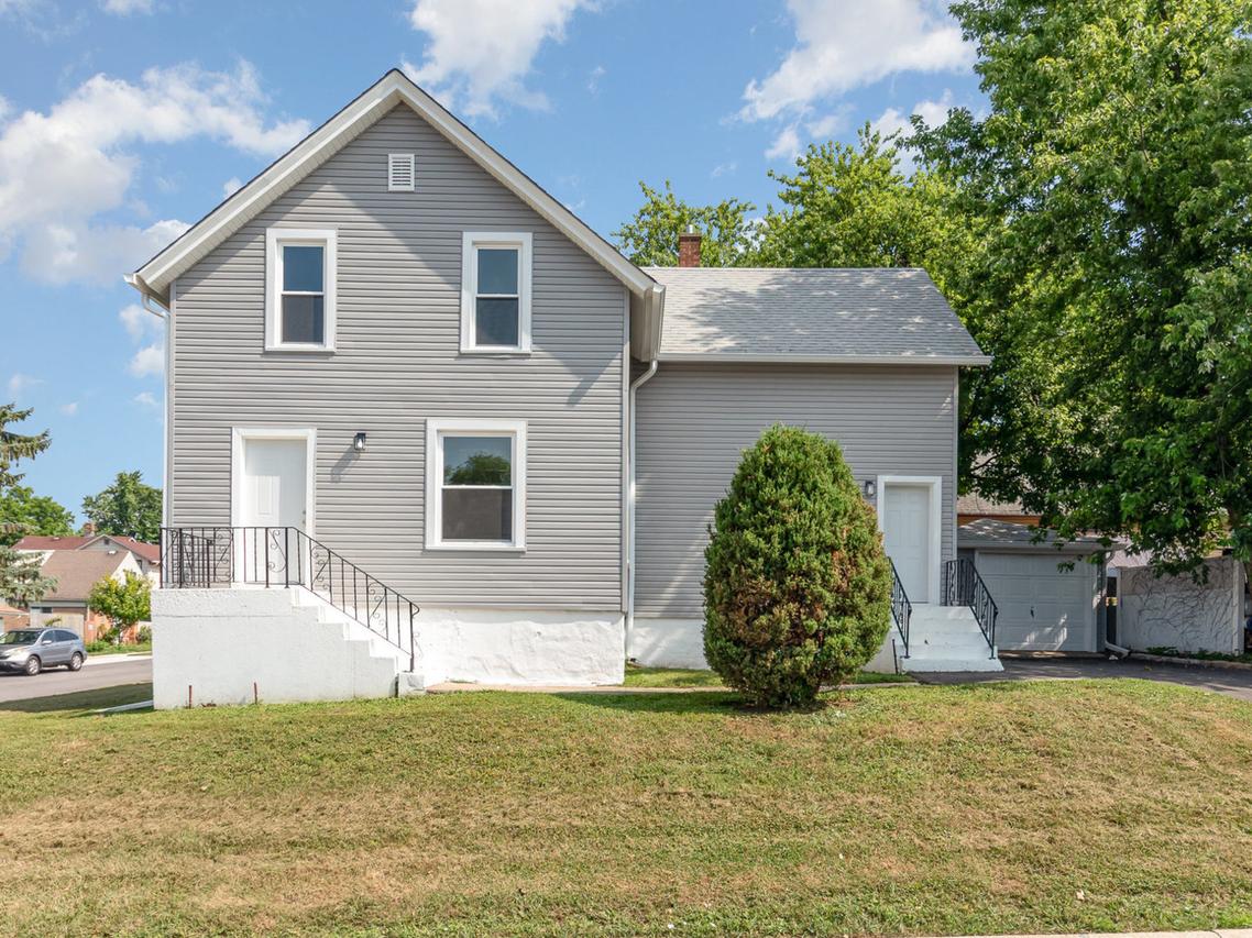 2824 Union St., Blue Island, IL 60406