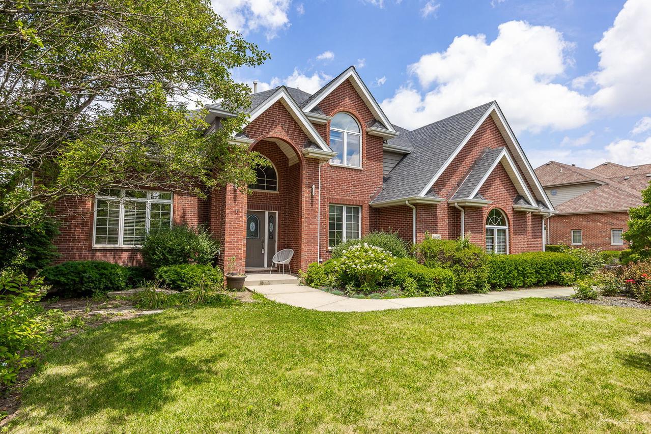 11696 Coquille Dr., Frankfort, IL 60423