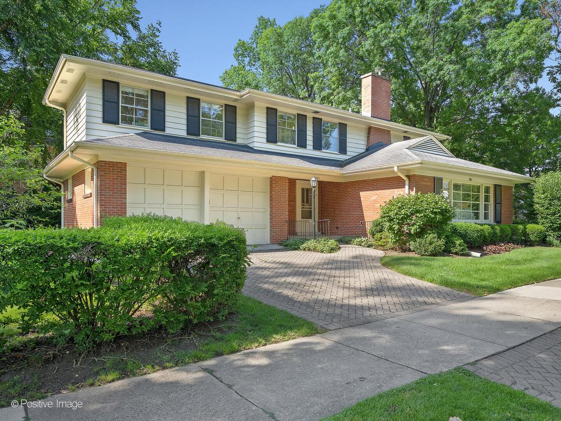 301 S Edgewood Ave., La Grange, IL 60525