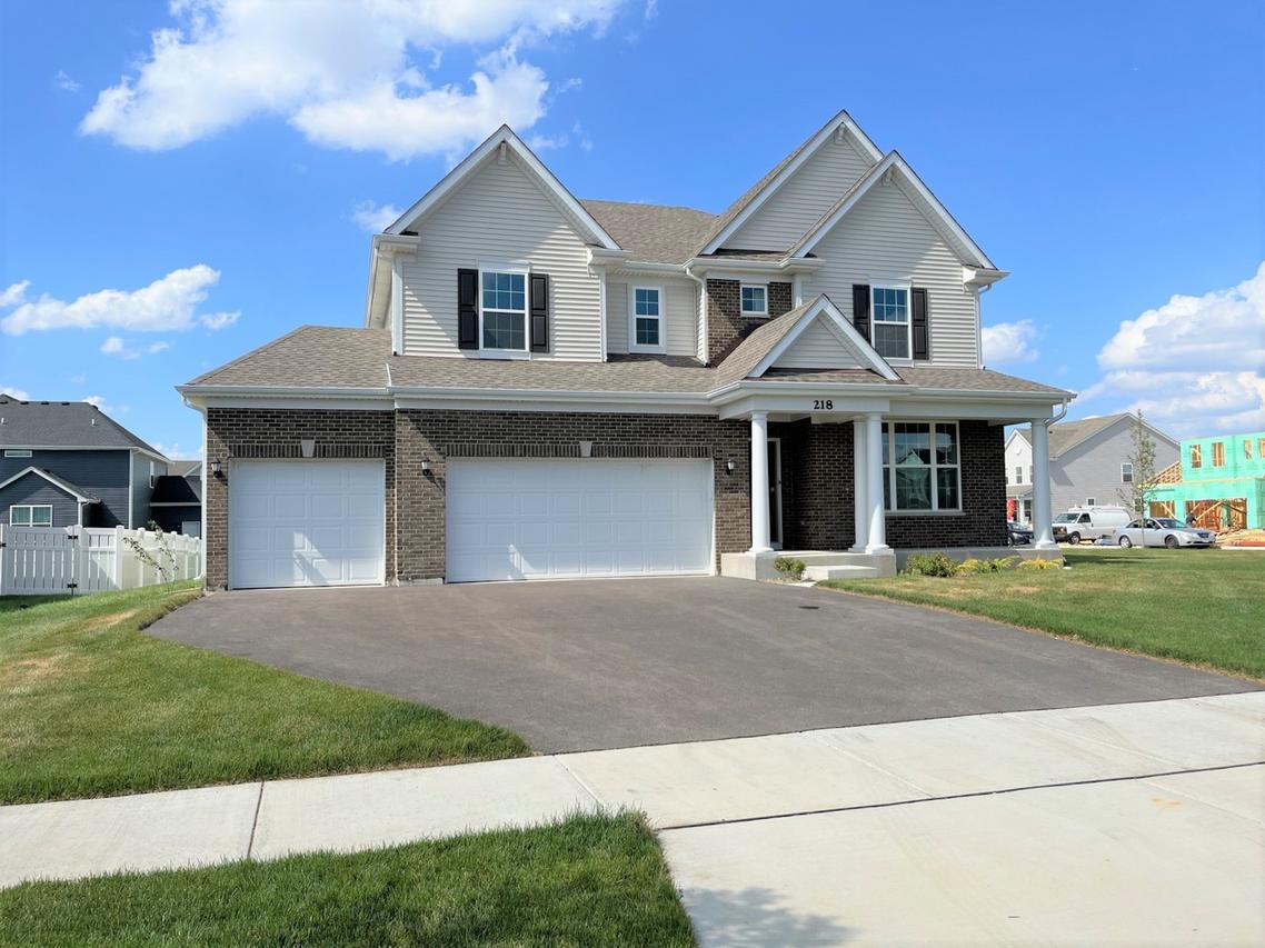 218 Rhinebeck Way, Algonquin, IL 60102