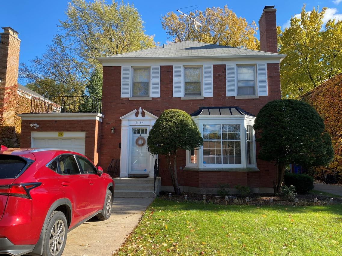 6033 N Leader Ave., Chicago, IL 60646