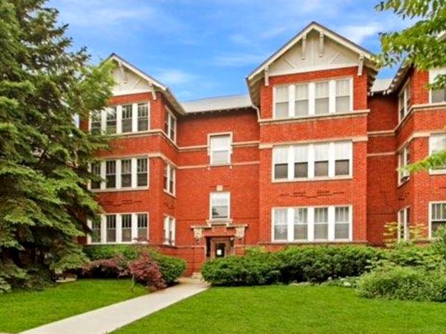 120 N Austin Blvd. #S-3, Oak Park, IL 60302