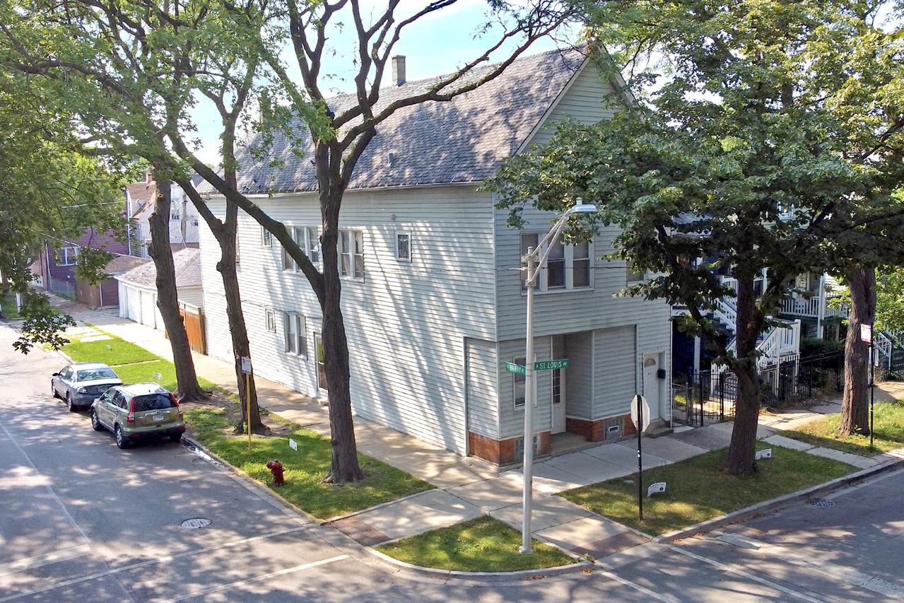 3100 N Saint Louis Ave., Chicago, IL 60618