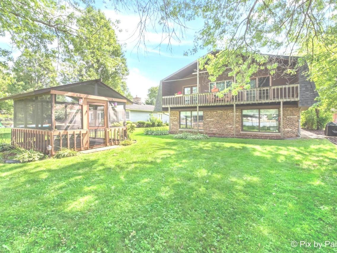 1423 N River Rd., Mchenry, IL 60051