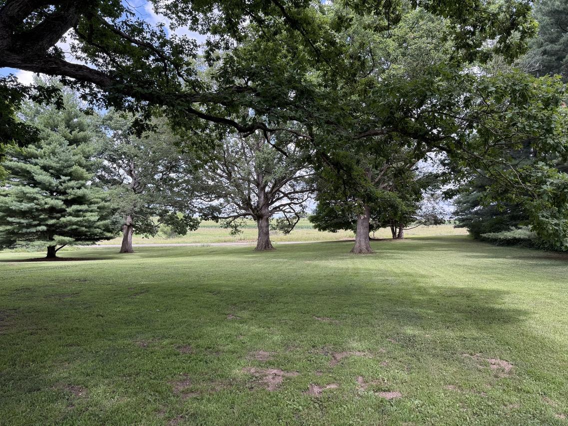 9313 Liberty Rd., Farmer City, IL 61842