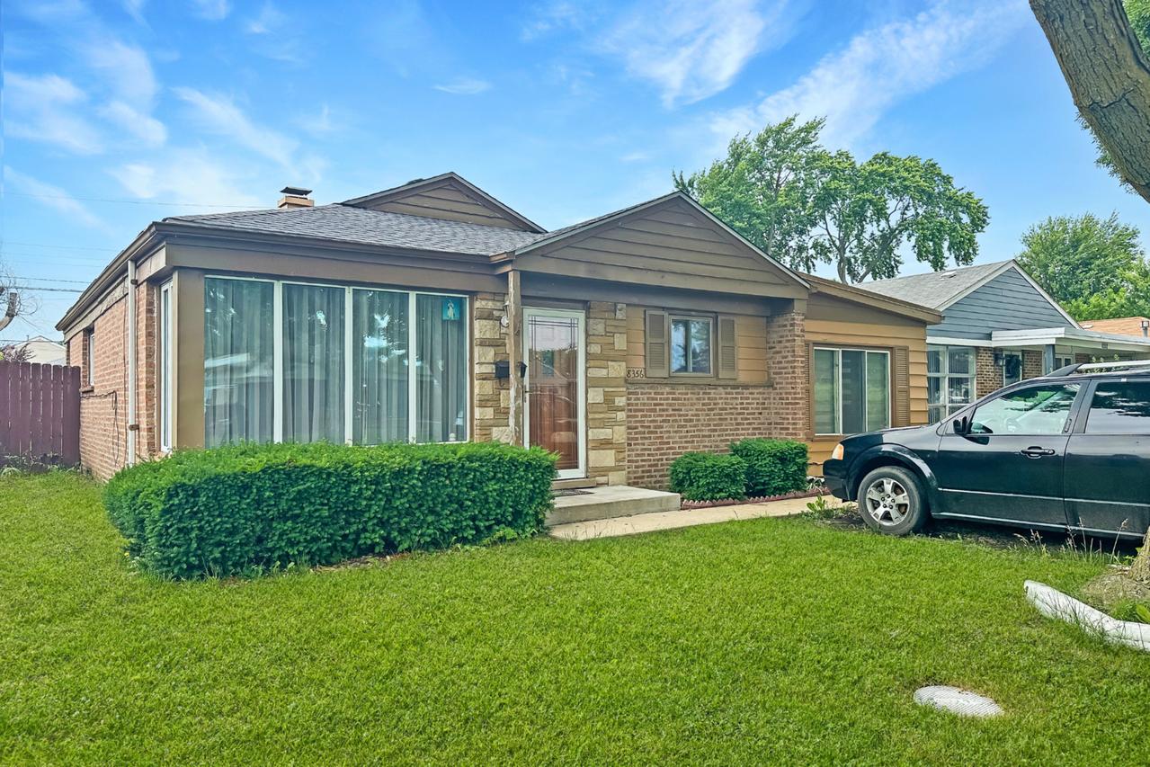 8356 S Kolmar Ave., Chicago, IL 60652