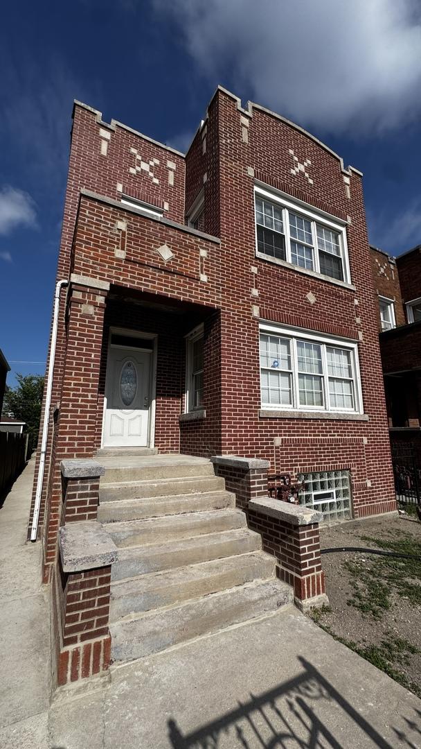 6234 S California Ave., Chicago, IL 60629