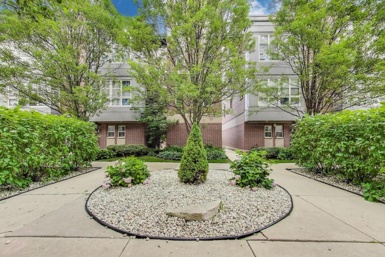 2323 S Wabash St. #13, Chicago, IL 60616