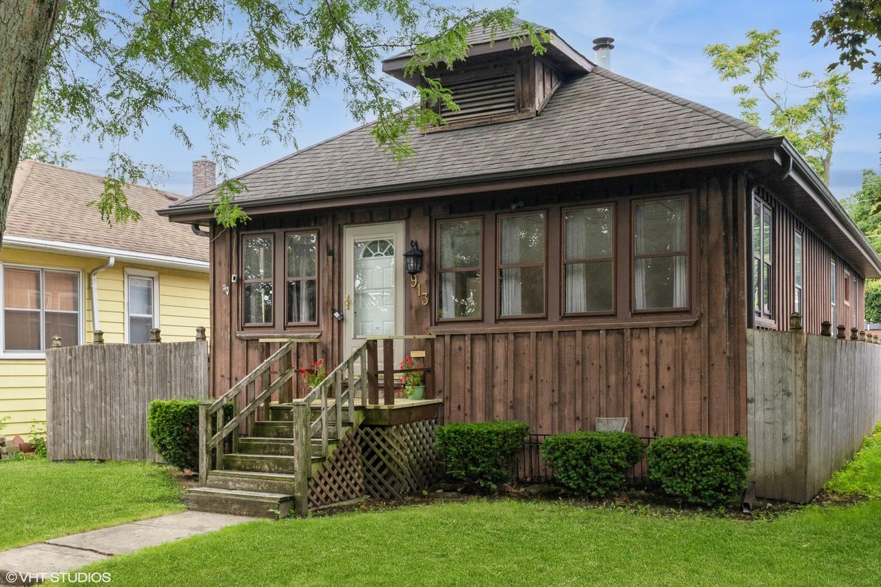 913 Kelly Ave., Joliet, IL 60435