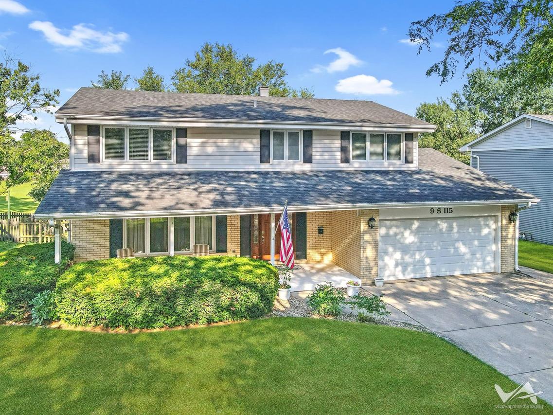 9S115 Nantucket Dr., Darien, IL 60561