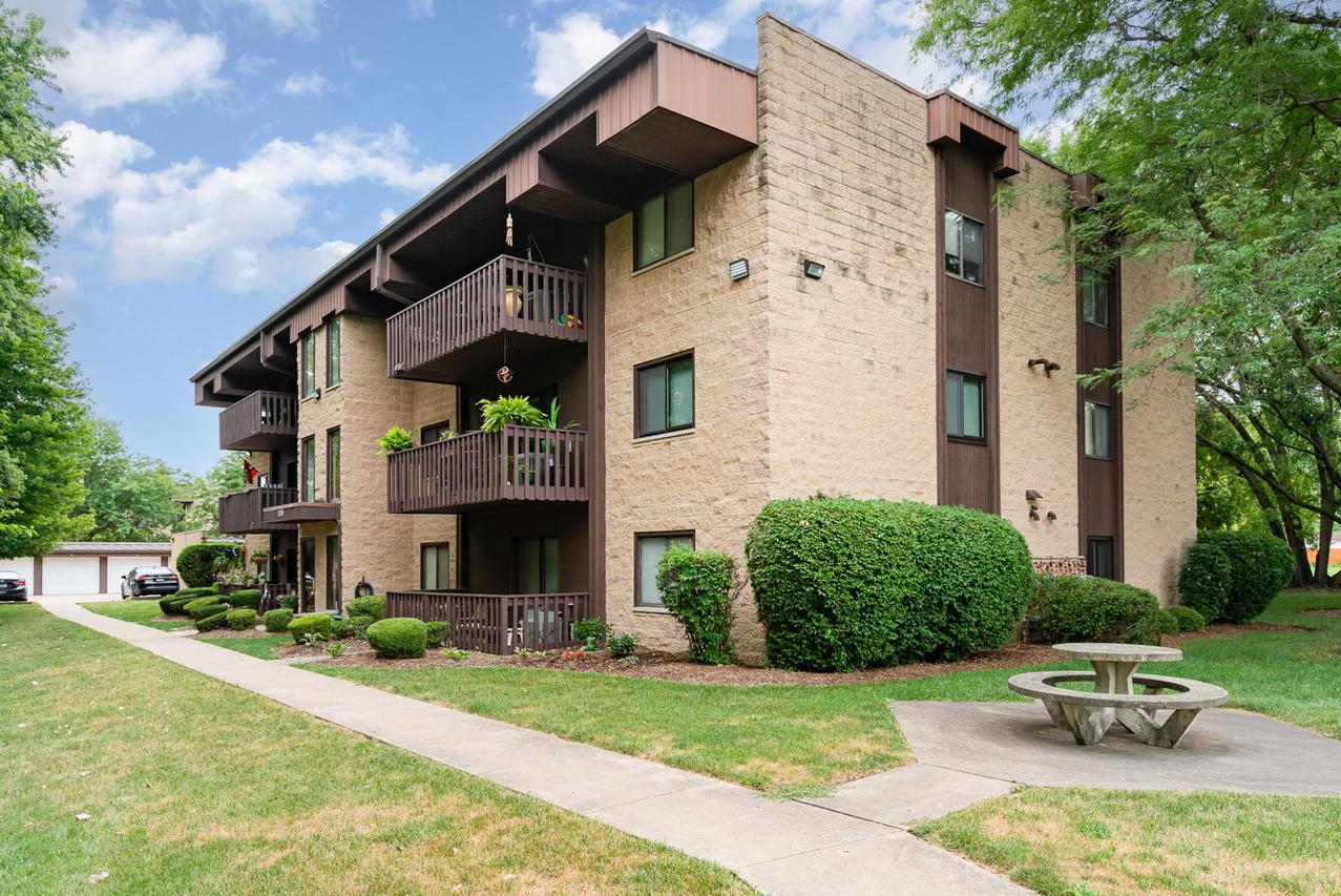 3119 Ingalls Ave. #3B, Joliet, IL 60435
