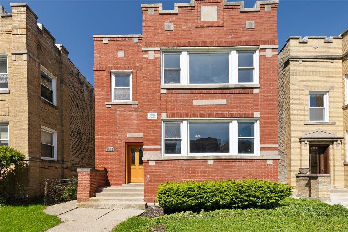6030 N Claremont Ave., Chicago, IL 60659
