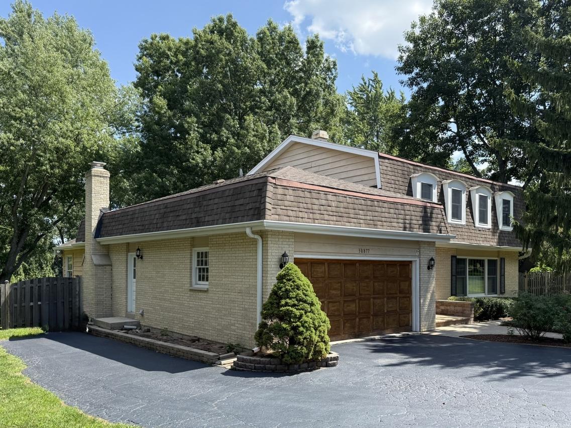 1960 Pinehurst Ct., Libertyville, IL 60048