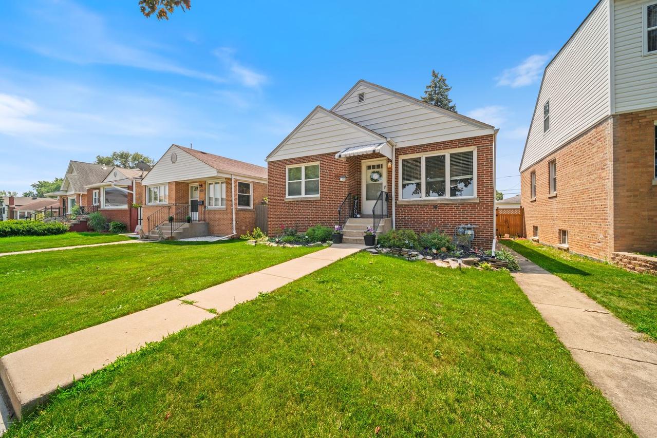2312 West St., River Grove, IL 60171