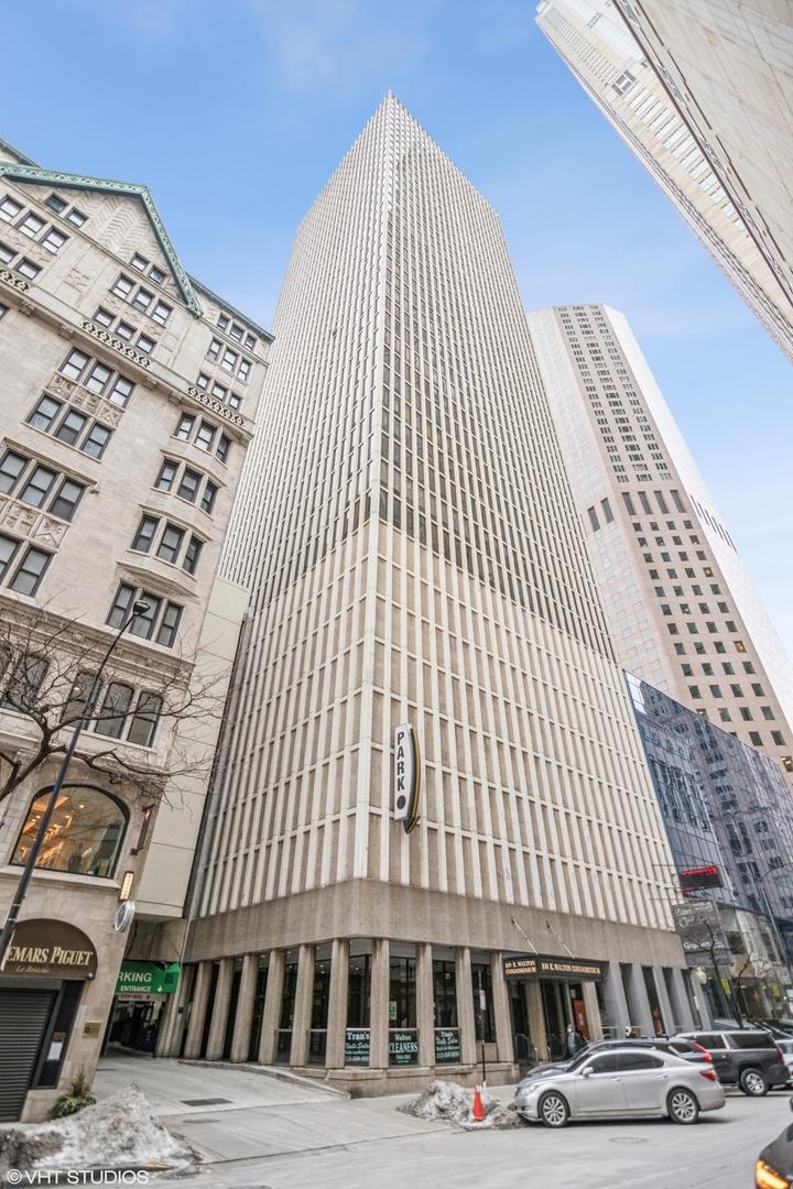 100 E Walton St. #22H, Chicago, IL 60611
