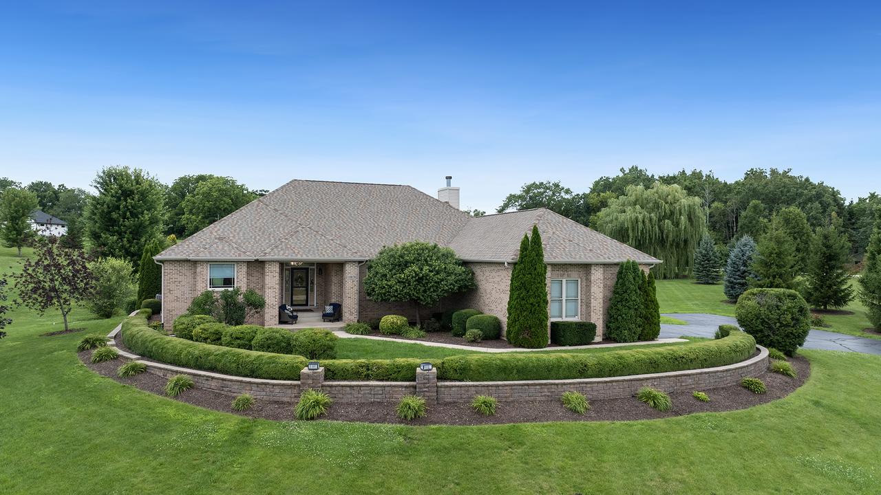 10878 Waterford Cir., Belvidere, IL 61008