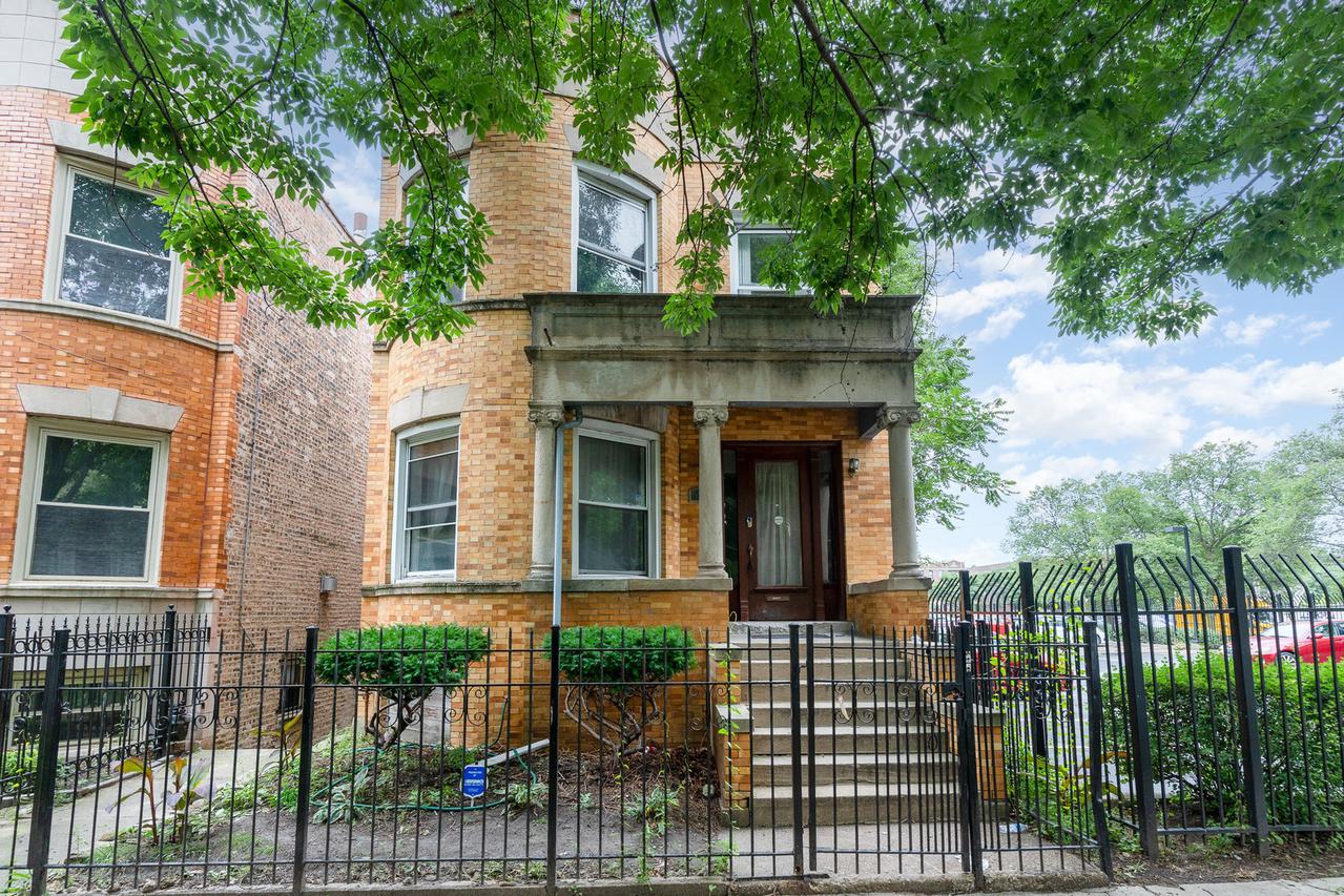 5239 S Ingleside Ave., Chicago, IL 60615