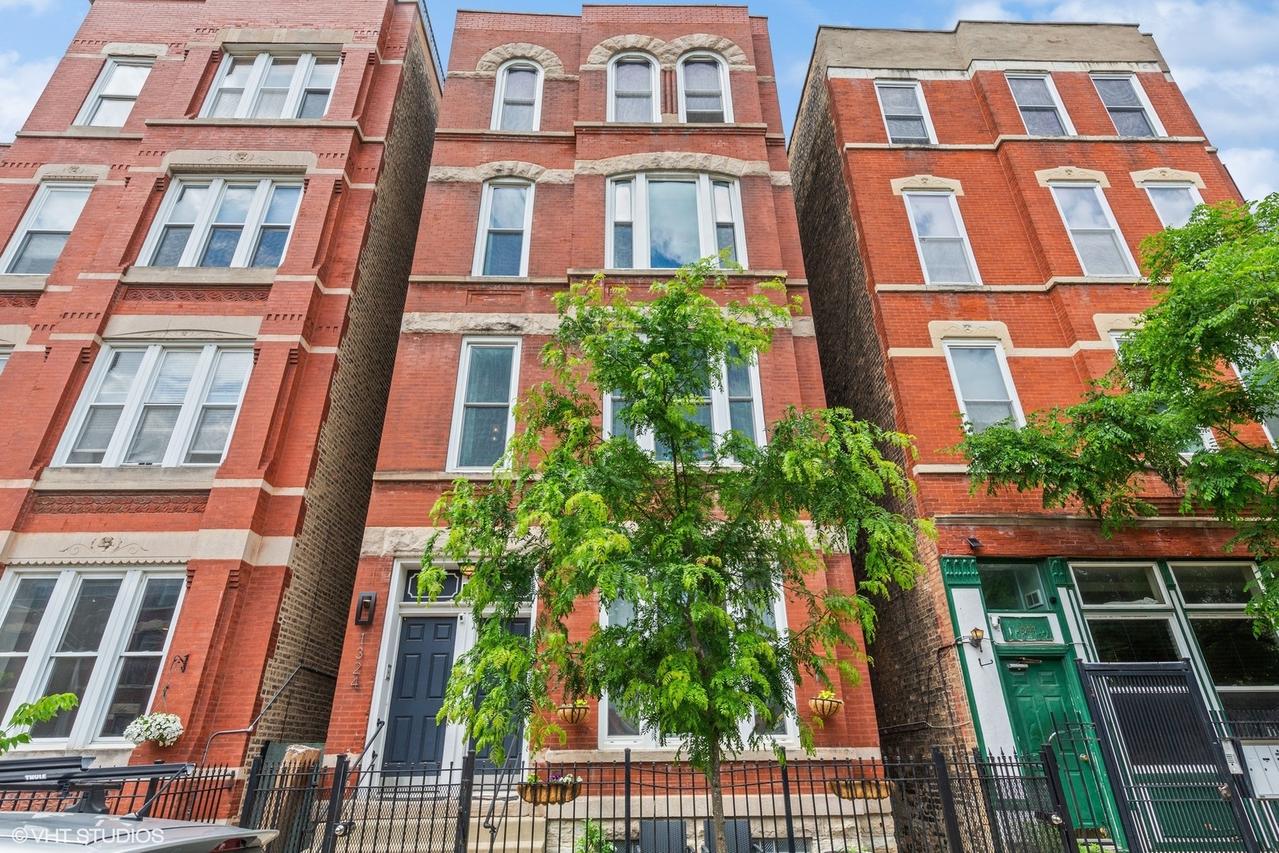 1324 W Huron St. #1F, Chicago, IL 60642