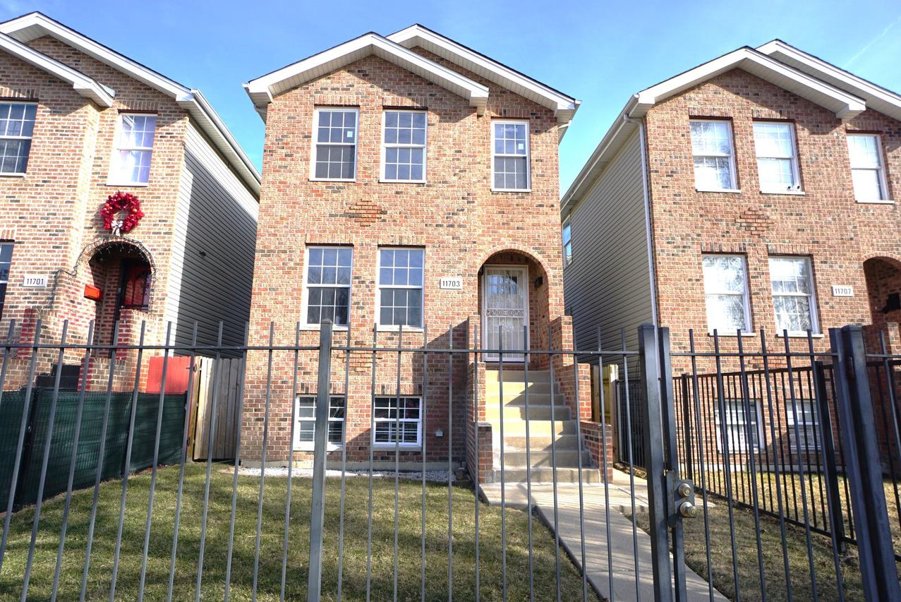 11703 S Morgan St., Chicago, IL 60643