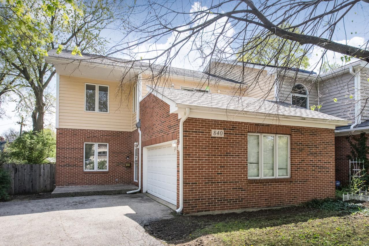 840 N Northwest Hwy., Park Ridge, IL 60068