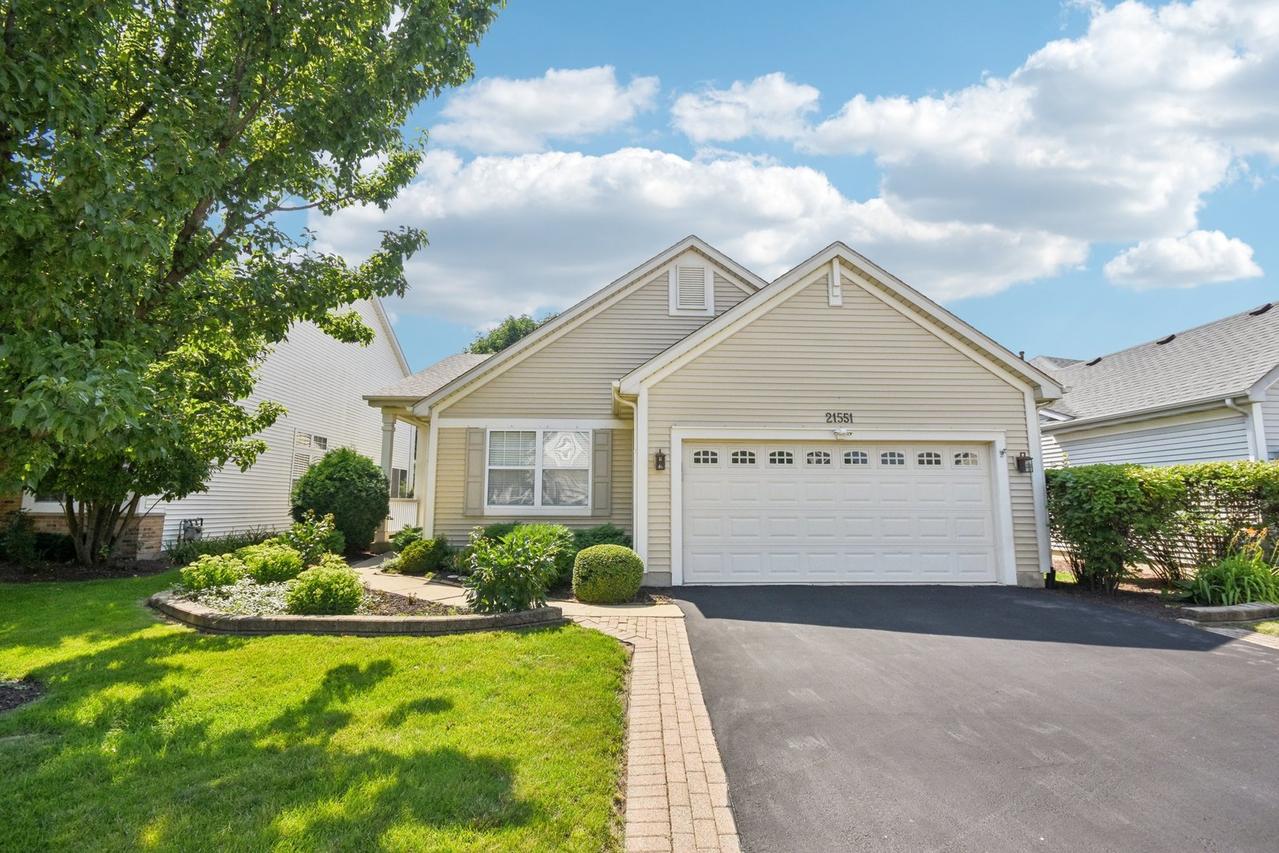 21551 W Larch Dr., Plainfield, IL 60544