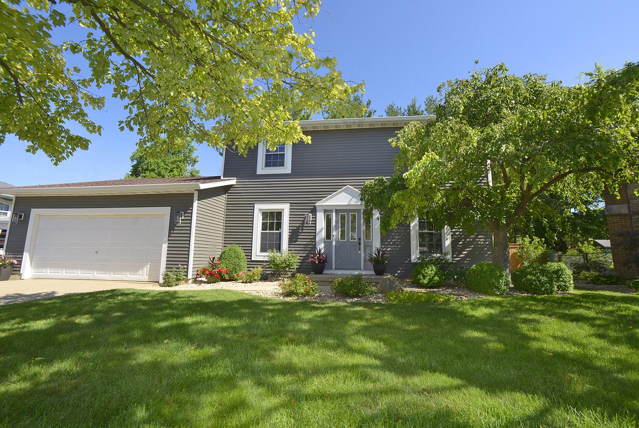 1410 Sioux Dr., Ottawa, IL 61350
