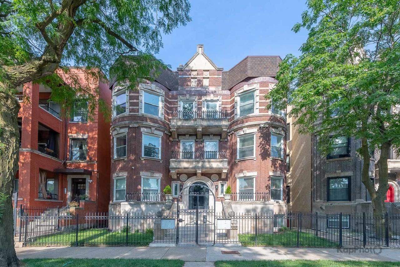 4518 S King Dr. #2A, Chicago, IL 60653
