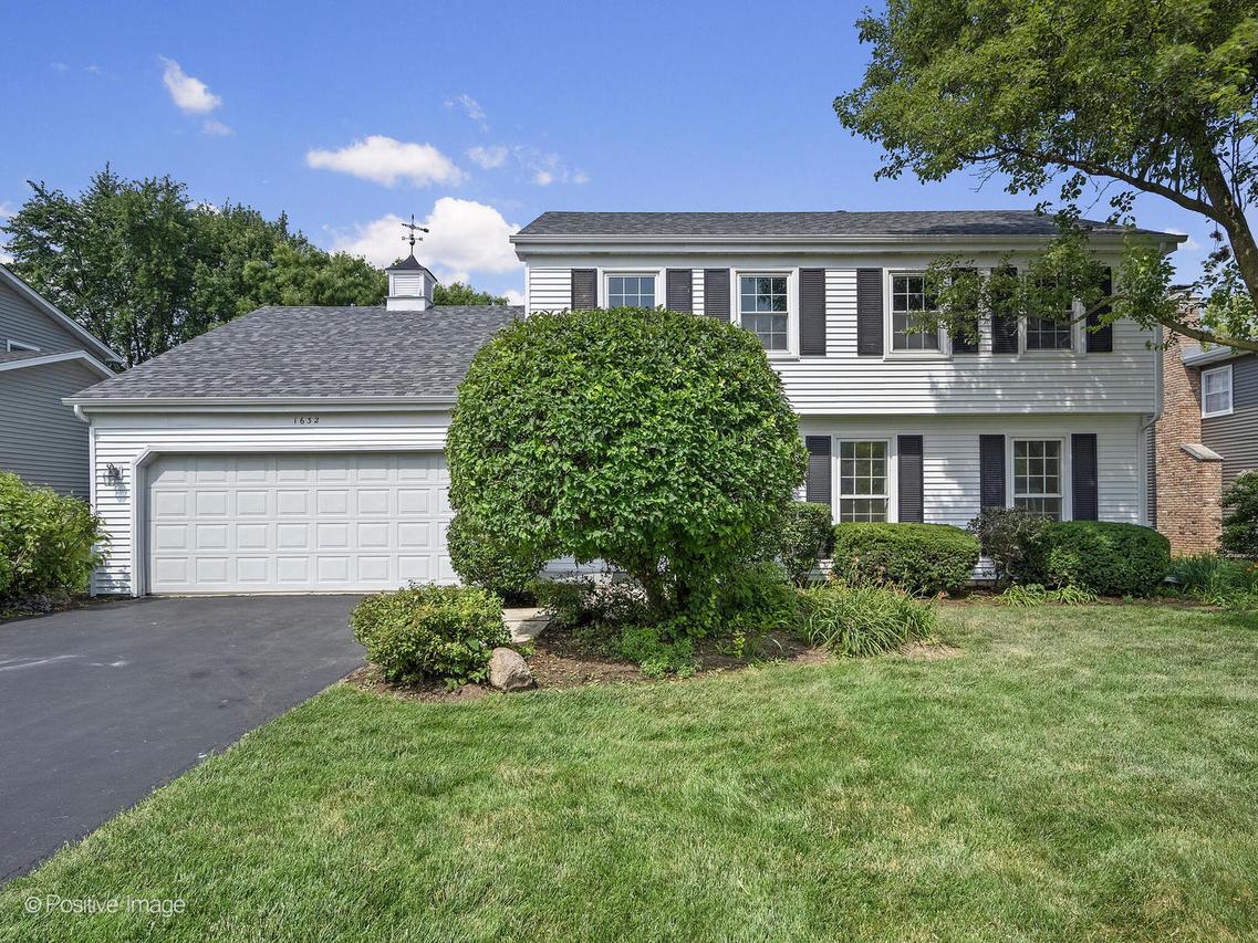 1632 Hemstock Ave., Wheaton, IL 60189
