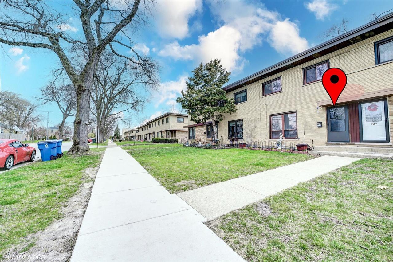 218 E Highland Ave., Mount Prospect, IL 60056