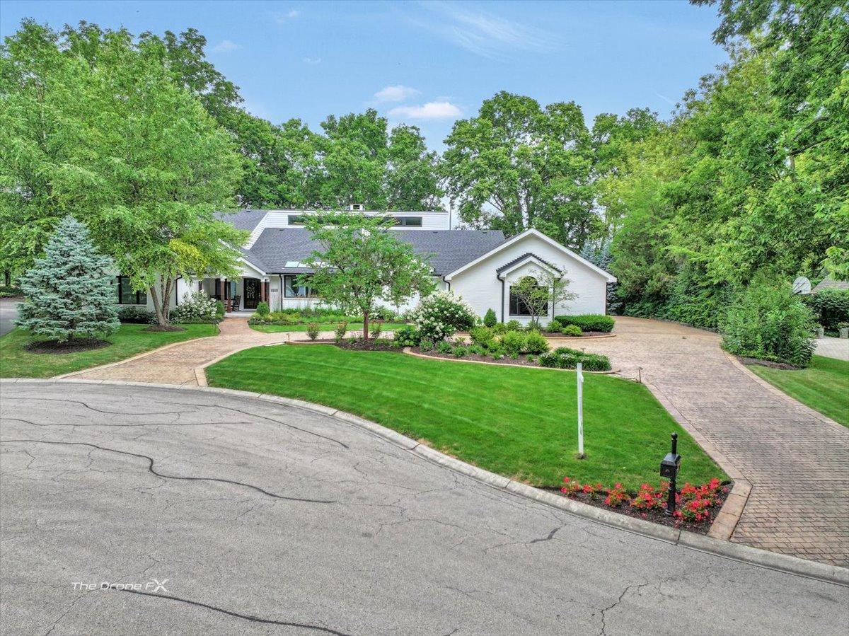 1417 Sherwood Ln., Geneva, IL 60134