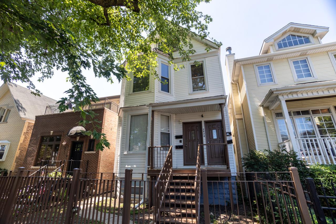 2920 N Talman Ave., Chicago, IL 60618