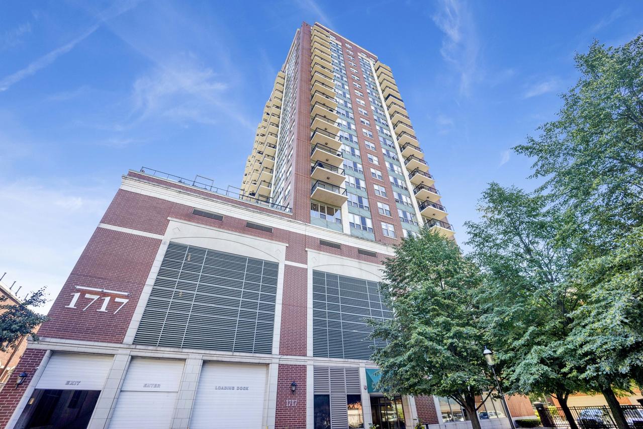 1717 S Prairie Ave. #608, Chicago, IL 60616