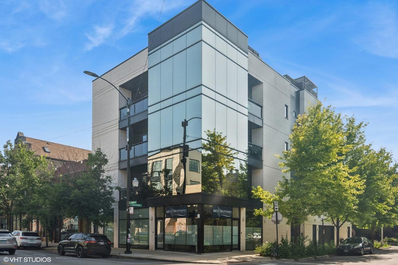 2138 N Damen Ave. #4, Chicago, IL 60647