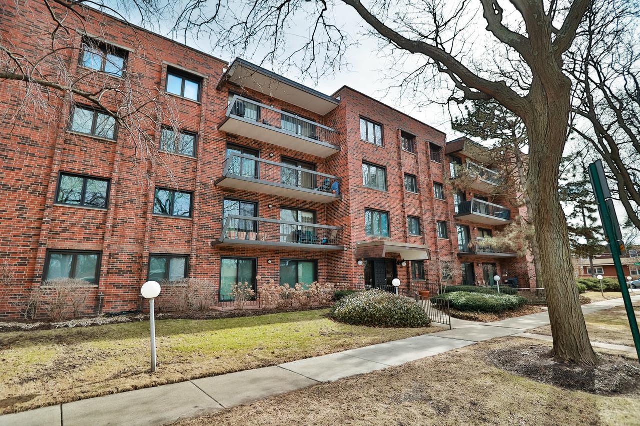 9201 Drake Ave. #101S, Evanston, IL 60203