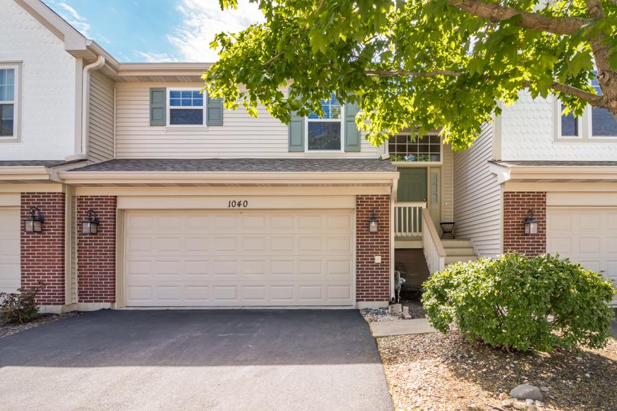 1040 Fairway Dr., Fox Lake, IL 60020