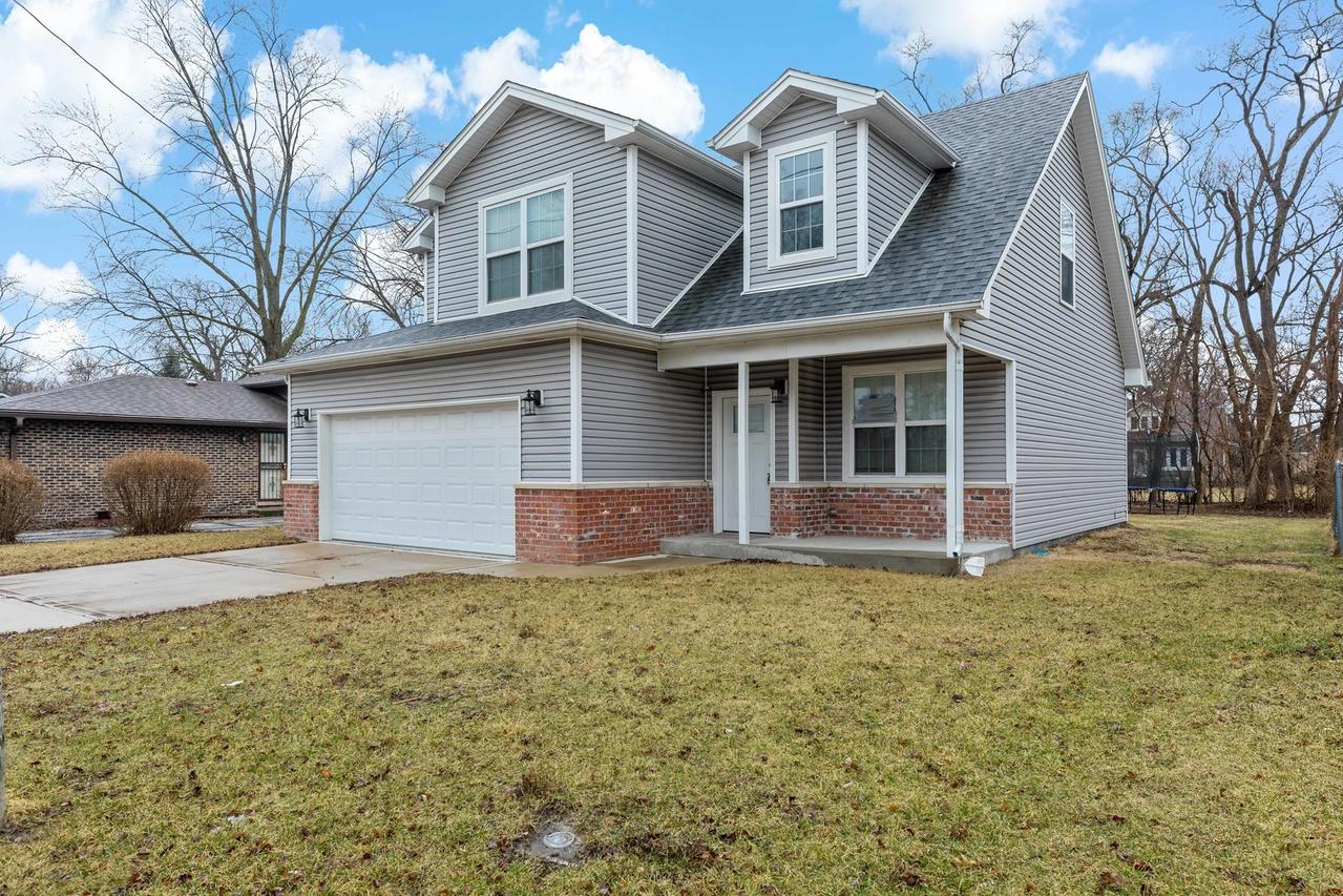 15256 State St., South Holland, IL 60473
