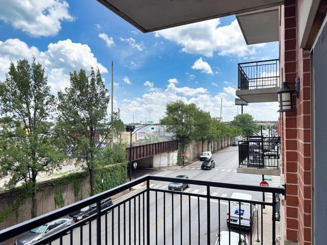 2322 S Canal St. #310, Chicago, IL 60616
