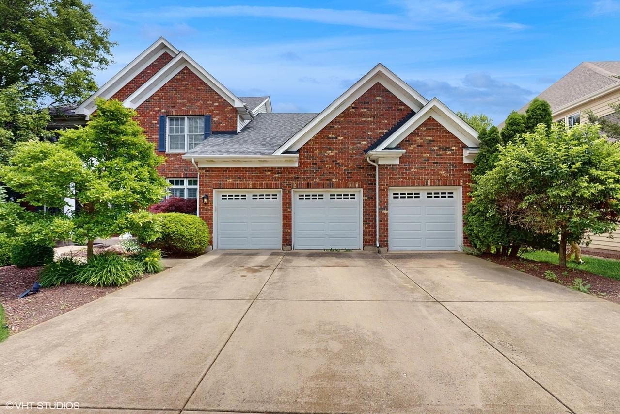 3432 Redwing Dr., Naperville, IL 60564