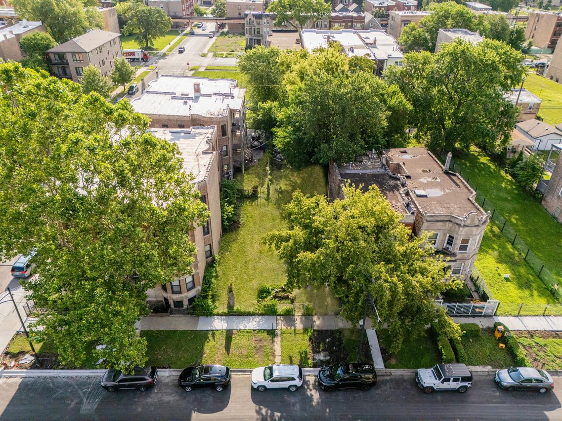 4809 S Indiana Ave., Chicago, IL 60615