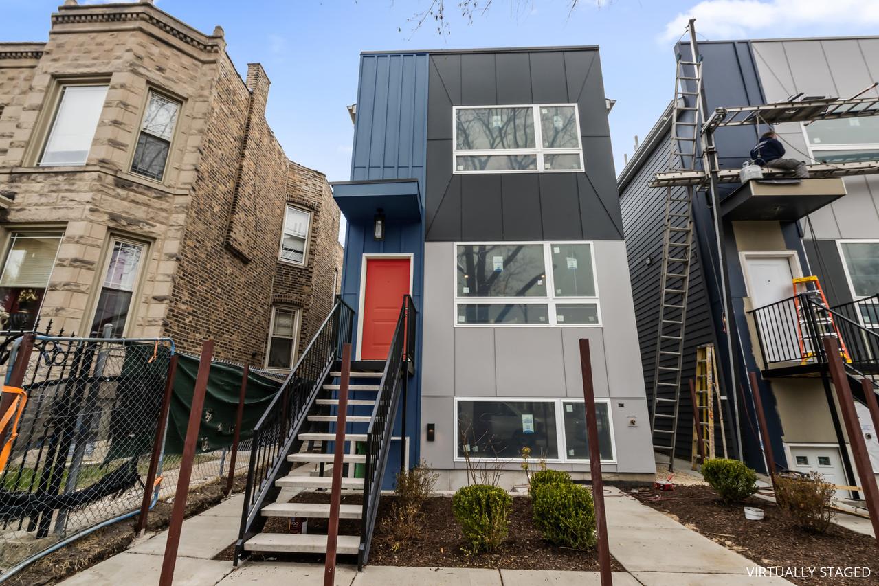 6513 S Langley Ave., Chicago, IL 60637