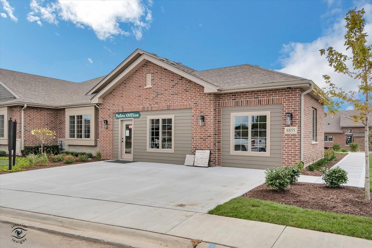 8855 Milwaukee Breakwater Dr., Frankfort, IL 60423