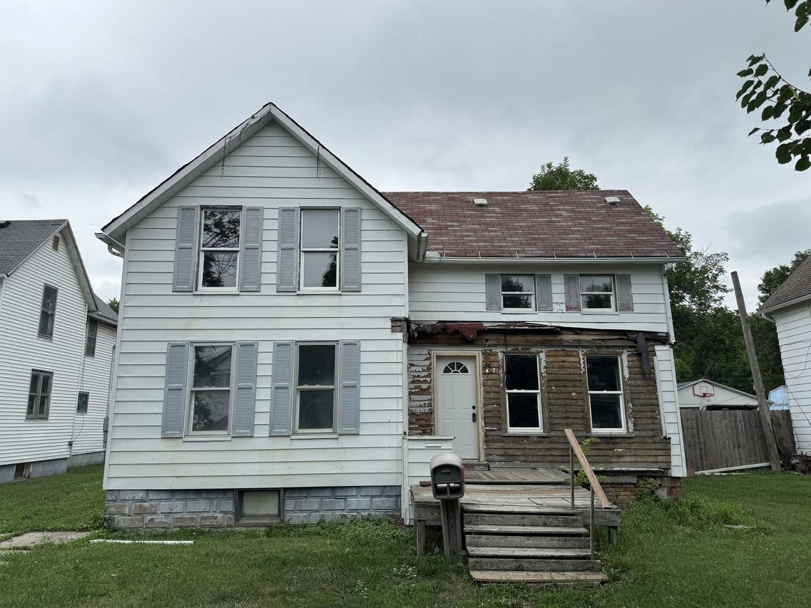 219 E Patton St., Paxton, IL 60957