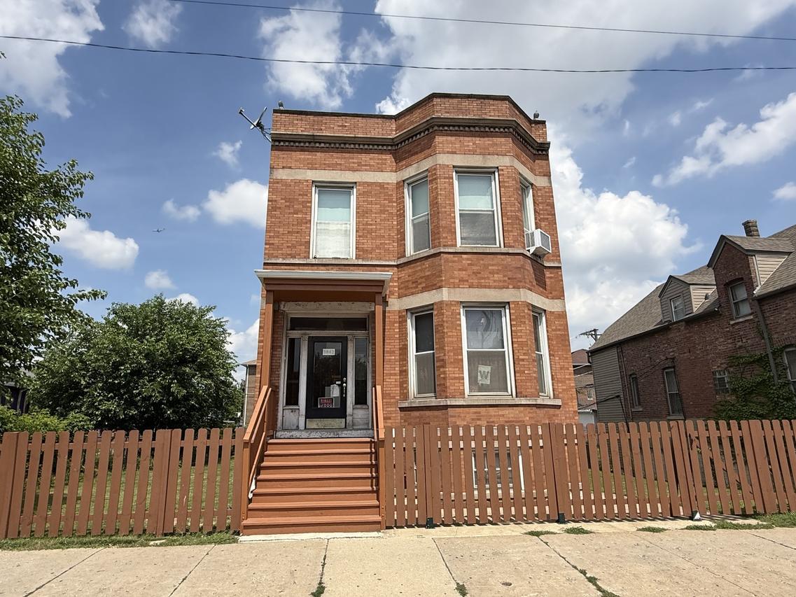 3842 S Archer Ave., Chicago, IL 60632