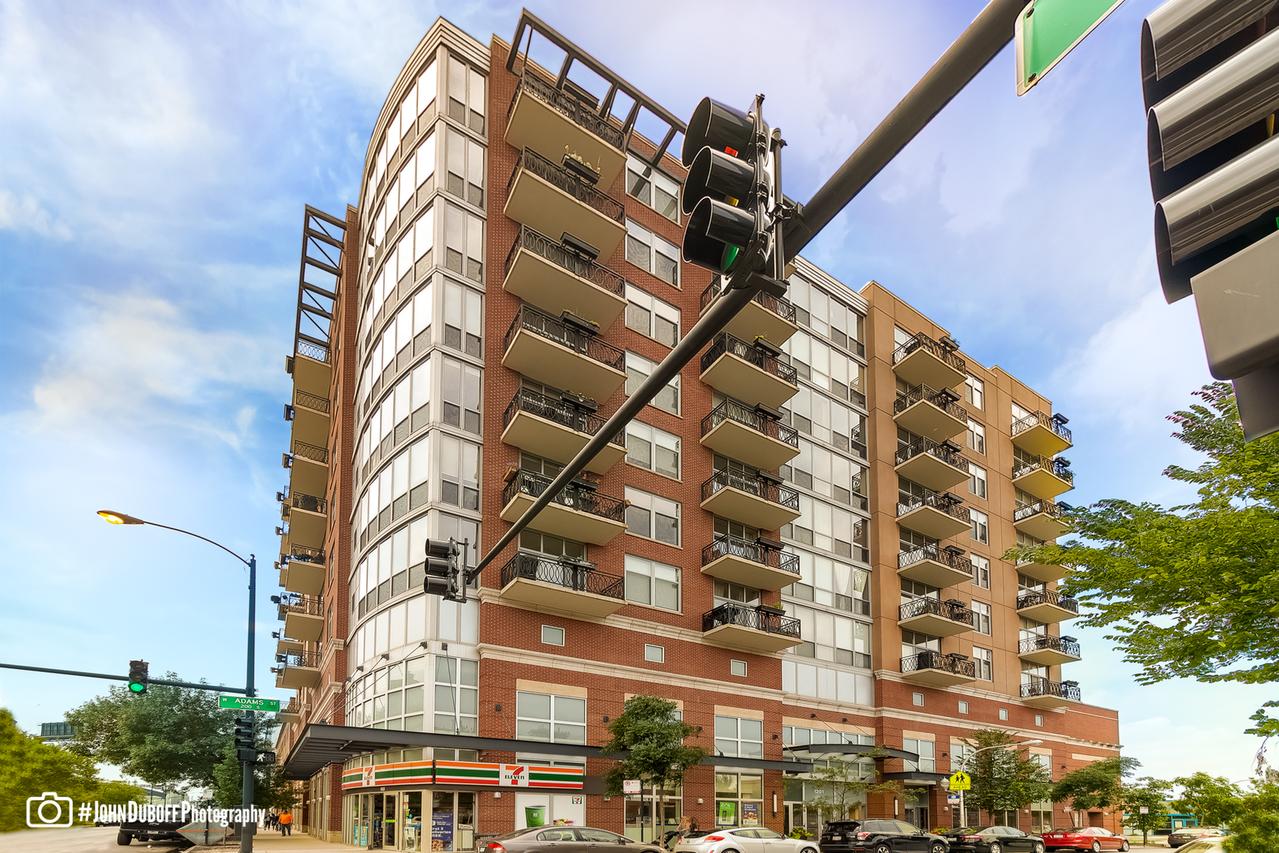 1201 W Adams St. #809, Chicago, IL 60607